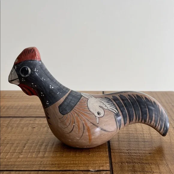 Vintage Mexican Chicken Pottery - Picture 3 of 9